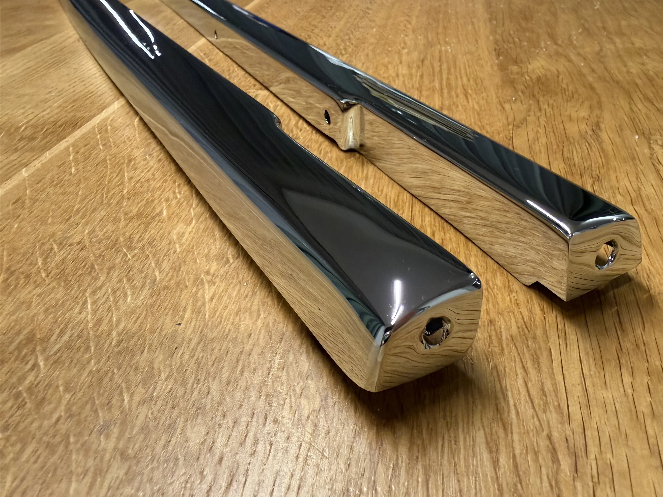 Restored BMW lower rear side-window trim — view 7
