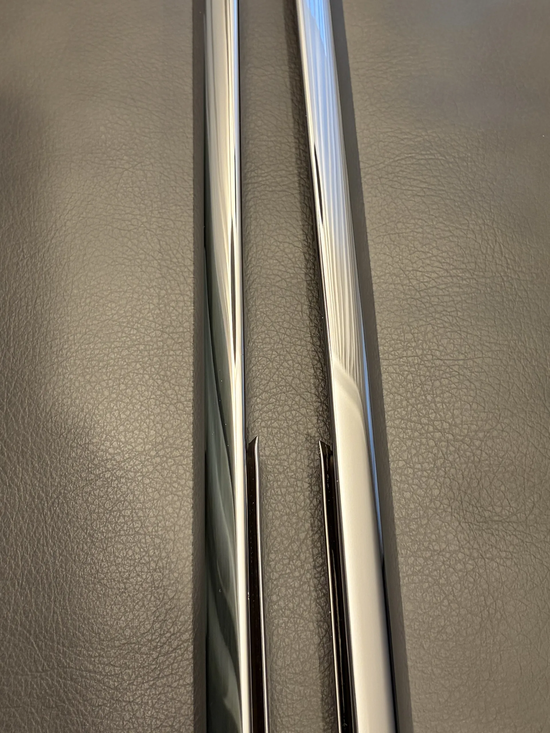 Restored BMW upper door trim — view 10